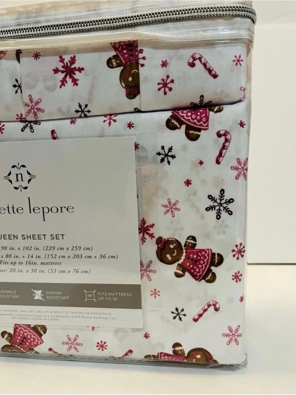 Nanette Lepore Gingerbread Girl Candy Canes Snowflakes Queen Size Sheet Set